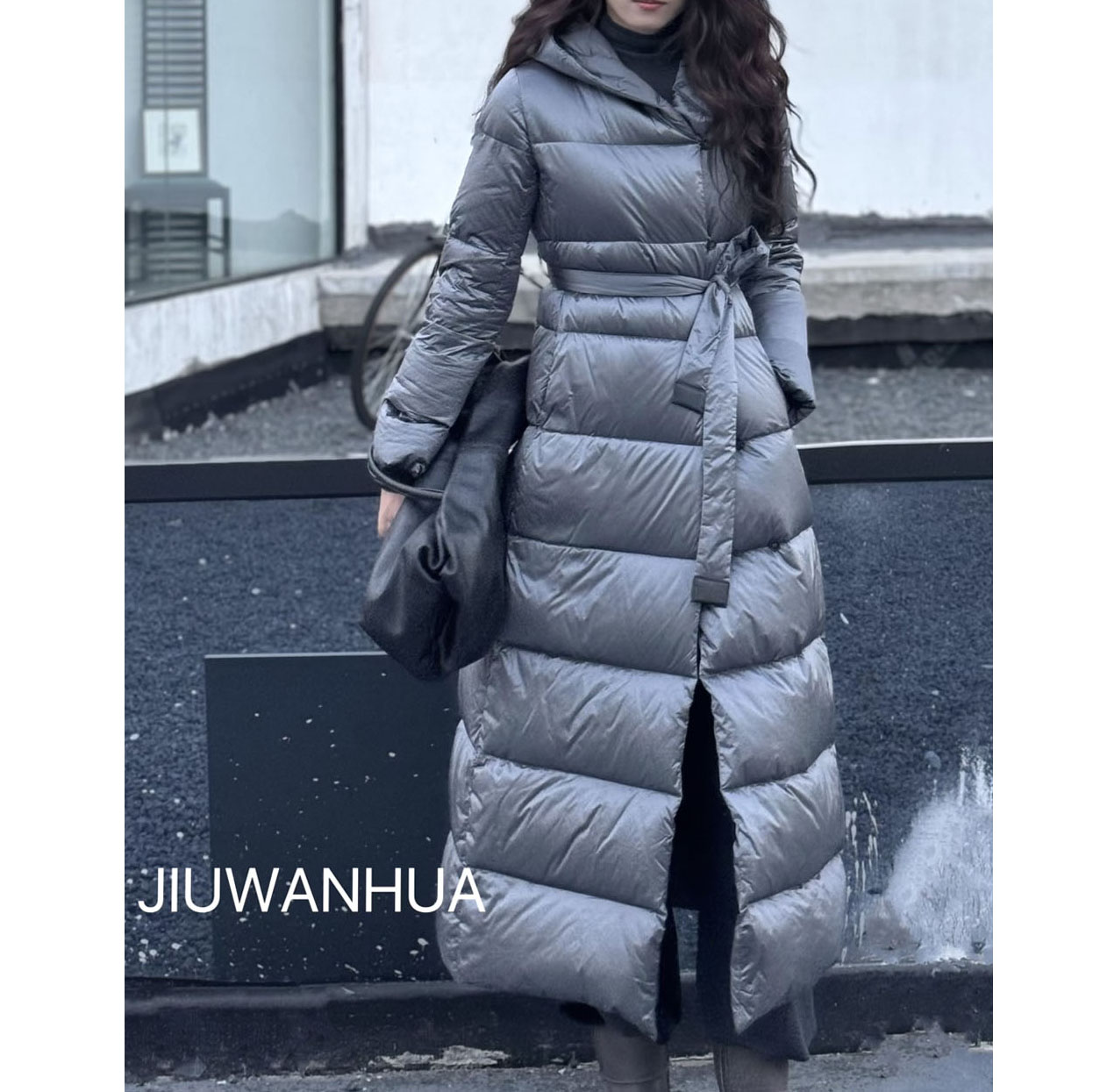 JIUWANHUA冬季长款通勤连帽侧排扣直通羽绒服